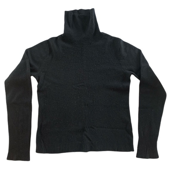 J-Crew Turtleneck sweater in soft yarn. Black. L - Picture 2 of 6